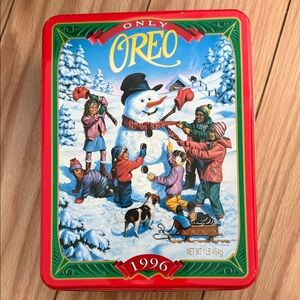 Oreo Holiday Tin with Snowman Design